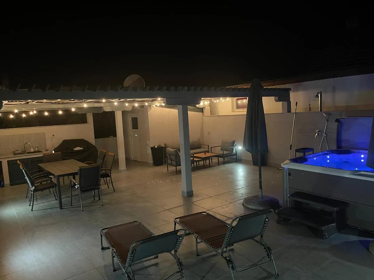 Vila Pedinka location
